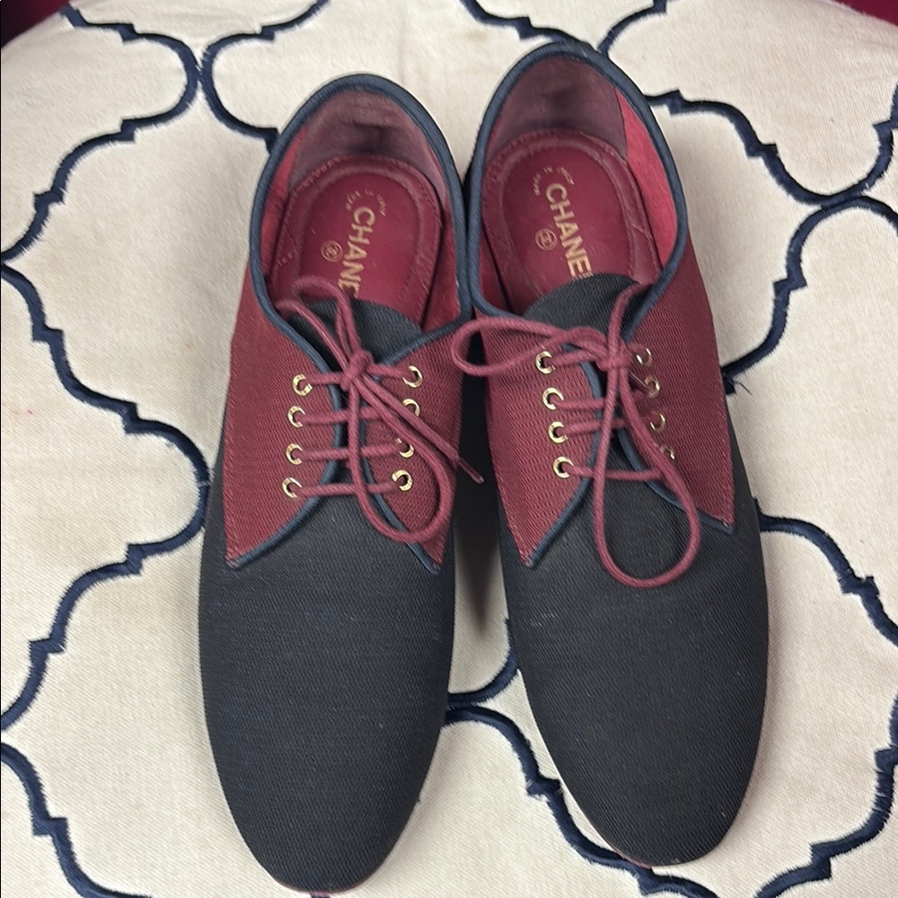 Chanel Women’s Burgundy and Black Shoes